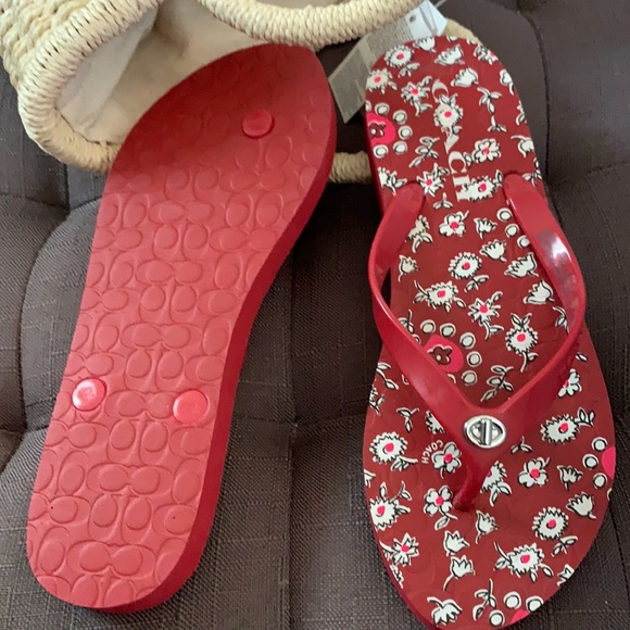 New Coach without tag/box red flip flops. - Picture 3 of 6